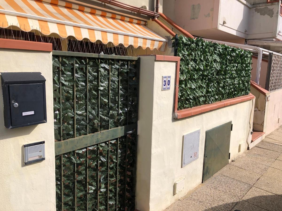 شقة Casa Smeralda فيلاّسيمِيوس المظهر الخارجي الصورة